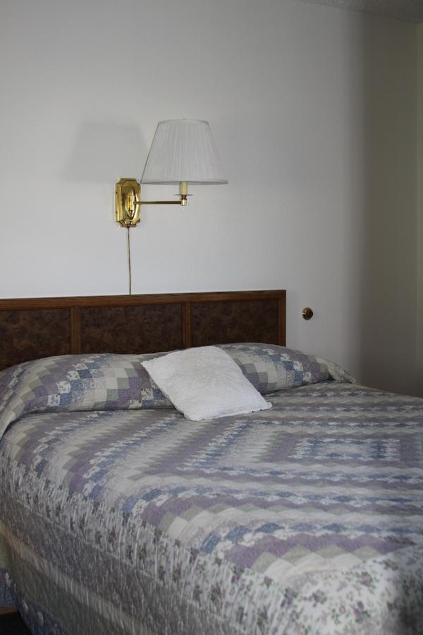 Sleep For Less Motel Sidney Extérieur photo